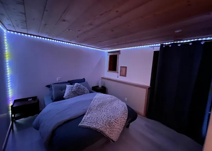 Etape 2 Pers Independante Ideale Avant Ou Apres Votre Sejour En Station Δωμάτια σε οικογενειακή κατοικία La Plagne